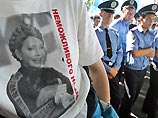 Депутаты из блока Тимошенко предложили сажать за препятствование оппозиции на Украине Депутаты из блока Тимошенко предложили сажать за препятствование оппозиции на Украине
