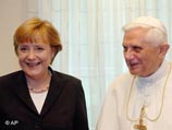 Папа Римский принял в своей летней резиденции Ангелу Меркель
