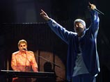Элтон Джон собирается записать альбом в стиле хип-хоп Элтон Джон собирается записать альбом в стиле хип-хоп