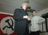 "Раскольники" из НБП подрались с бывшими соратниками на пресс-конференции Лимонова "Раскольники" из НБП подрались с бывшими соратниками на пресс-конференции Лимонова
