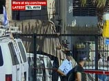Вооруженный араб ворвался в британское посольство в Тель-Авиве и потребовал убежища