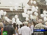 В Беслане и Москве вспоминают жертв терактов - один митинг запрещен В Беслане и Москве вспоминают жертв терактов - один митинг запрещен