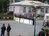 Как сообщили "Интерфаксу" в ГУВД города, в отношении задержанных примерены меры административного воздействия - штраф Как сообщили "Интерфаксу" в ГУВД города, в отношении задержанных примерены меры административного воздействия - штраф