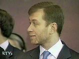 Вполне естественно, что самым богатым человеком региона стал Роман Абрамович. Его личное состояние эксперты оценили в 19,5 млрд долларов Вполне естественно, что самым богатым человеком региона стал Роман Абрамович. Его личное состояние эксперты оценили в 19,5 млрд долларов