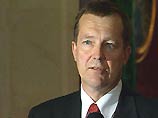 Глава Карелии Сергей Катанандов, комментируя происходящее в Кондопоге, заявил, что власти города и республики, включая его самого, знали, что в городе зреет конфликт, но не придали этому значения Глава Карелии Сергей Катанандов, комментируя происходящее в Кондопоге, заявил, что власти города и республики, включая его самого, знали, что в городе зреет конфликт, но не придали этому значения