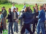 "Были ли у нас силы не допустить погромов? Были. Но мы пошли по мягкому сценарию, чтобы не воевать со своим народом... Считаю, что меры, предпринимаемые до этого властями и милицией в Кондопоге, были недостаточными", - заявил Катанандов "Были ли у нас силы не допустить погромов? Были. Но мы пошли по мягкому сценарию, чтобы не воевать со своим народом... Считаю, что меры, предпринимаемые до этого властями и милицией в Кондопоге, были недостаточными", - заявил Катанандов