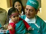 Двухлетняя перуанка Милагрос Серрон, известная как "маленькая русалка", родилась со сросшимися нижними конечностями - это редкое заболевание называется "синдром русалки" или сиреномелия Двухлетняя перуанка Милагрос Серрон, известная как "маленькая русалка", родилась со сросшимися нижними конечностями - это редкое заболевание называется "синдром русалки" или сиреномелия