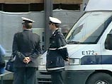 В Милане трое вооруженных преступников похитили из банка 25 тыс. евро В Милане трое вооруженных преступников похитили из банка 25 тыс. евро
