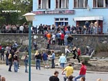 На митинг националистов в Петрозаводске пришли около 30 человек На митинг националистов в Петрозаводске пришли около 30 человек