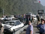 Крупное дорожно-транспортное происшествие произошло в понедельник у въезда в Краснодар. Из-за сильного тумана у въезда в город со стороны Ростова-на-Дону столкнулись 59 автомобилей Крупное дорожно-транспортное происшествие произошло в понедельник у въезда в Краснодар. Из-за сильного тумана у въезда в город со стороны Ростова-на-Дону столкнулись 59 автомобилей