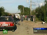 Три жителя Крыма пытались распилить авиабомбу: все погибли, снесло три дома (ФОТО) Три жителя Крыма пытались распилить авиабомбу: все погибли, снесло три дома (ФОТО)