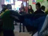 На Украине старшеклассники пытали младших школьников и снимали пытки на видео (ФОТО)