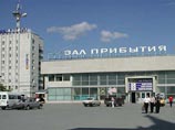 В Екатеринбурге телефонный террорист "заминировал" аэропорт, метро и вокзал В Екатеринбурге телефонный террорист "заминировал" аэропорт, метро и вокзал