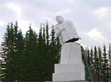 В Красноярском крае местная  администрация приказала снести памятник Сталину 
