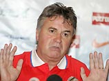 Тренер сборной России по футболу Гуус Хиддинк предстанет перед судом в Нидерландах