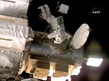 Американские астронавты завершили свой последний выход в космос