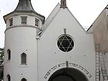Неизвестный открыл стрельбу у синагоги в Осло