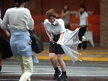 В Японии жертвами тайфуна "Шаньшань" стали восемь человек