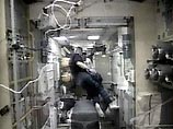 На МКС сработали датчики задымления. Космонавты надели защитные костюмы