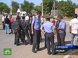 В Грозном милицейский УАЗ попал в засаду: пять оперативников погибли В Грозном милицейский УАЗ попал в засаду: пять оперативников погибли