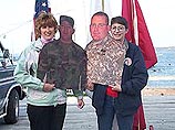 Новинка в США: картонный папа взамен ушедшего на войну Новинка в США: картонный папа взамен ушедшего на войну