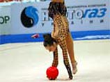 Россиянки завоевали первое "золото" на ЧЕ по художественной гимнастике