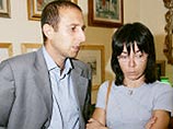 супруги Джусто, которые с 8 сентября текущего года скрывают от властей 10-летнюю сироту из Белоруссии Вику Мороз, которую белорусское правительство требует немедленно вернуть на родину