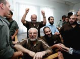Израильский суд поставил Аббаса в сложное положение на переговорах с "Хамасом" Израильский суд поставил Аббаса в сложное положение на переговорах с "Хамасом"