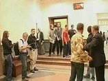 Уголовное дело возбуждено в связи с тем, что молодой человек избил сотрудника охраны во время проникновения в здание министерства Уголовное дело возбуждено в связи с тем, что молодой человек избил сотрудника охраны во время проникновения в здание министерства