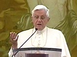 С каждым словом сожаления о возможных недоразумениях, с каждым комментарием Бенедикт  XVI подвергает себя опасности новых ошибок