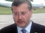 Министр обороны Украины со второй попытки вылетел в Албанию