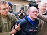 В Венгрии папа-надзиратель 13 лет насиловал свою дочь, держа ее взаперти В Венгрии папа-надзиратель 13 лет насиловал свою дочь, держа ее взаперти