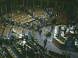 Сенат США разрешил ЦРУ продолжить секретную программу по допросам Сенат США разрешил ЦРУ продолжить секретную программу по допросам