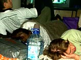 В Москве продолжается голодовка обманутых вкладчиков "Социальной инициативы" В Москве продолжается голодовка обманутых вкладчиков "Социальной инициативы"