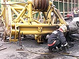 В Москве на Дербеневской набережной упал башенный кран В Москве на Дербеневской набережной упал башенный кран