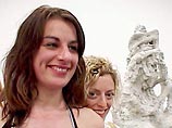 Уникальную скульптуру из мусора представила на суд жюри премии Тернера британская художница Ребекка Уоррен. Она является одной из самых главных соискателей этой престижной награды в мире изобразительного и монументального искусств Великобритании
