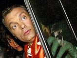 Ультиматум, выдвинутый на днях лидером ФИДЕС-ВГС Орбаном, истекает в четверг. В случае отказа правительства уйти в отставку в пятницу его партия планирует провести в Будапеште первую манифестацию