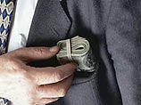 Чаще других взятки предлагают бизнесмены из Индии, Китая и России Чаще других взятки предлагают бизнесмены из Индии, Китая и России
