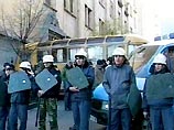 Оппозиция утверждает, что в Грузии действуют "эскадроны смерти" и грозит режиму Саакашвили революцией