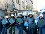 Оппозиция утверждает, что в Грузии действуют "эскадроны смерти" и грозит режиму Саакашвили революцией Оппозиция утверждает, что в Грузии действуют "эскадроны смерти" и грозит режиму Саакашвили революцией