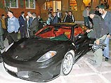 На день рождения Рамзану Кадырову подарили черную Ferrari за 450 тысяч долларов