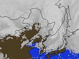 "Над Северной Кореей и югом Приморья сегодня преобладают ветры западного направления, поэтому гипотетическое облако должно смещаться в Японском море в 200-300 км южнее Приморского края", - говорится в сообщении
