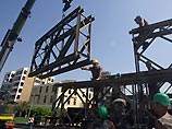 Российские военные приступили к восстановлению разрушенных мостов в Ливане Российские военные приступили к восстановлению разрушенных мостов в Ливане