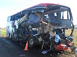 В Аргентине школьный автобус "лоб в лоб" столкнулся с грузовиком: 12 погибших, 33 раненых (ФОТО)