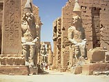 Правоохранительные органы Египта пресекли попытку незаконной продажи артефактов эпохи фараонов на сумму 2 миллиона долларов