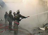 Крупный пожар на Черкизовском рынке: загорелись торговые галереи, людей эвакуировали