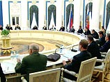 Кремль всегда будет оставаться символом диктатуры, уверен историк Рой Медведев Кремль всегда будет оставаться символом диктатуры, уверен историк Рой Медведев