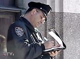 Когда полиция подобрала тело Боуэна на крыше парковки, в кармане его брюк обнаружили маленький пластиковый мешочек с пятистраничной написанной от руки запиской