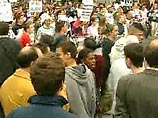 В Мадриде вышли на митинг обманутые вкладчики финансовых "пирамид" В Мадриде вышли на митинг обманутые вкладчики финансовых "пирамид"