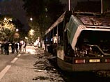 Во Франции молодые люди подожгли рейсовый автобус (ФОТО) Во Франции молодые люди подожгли рейсовый автобус (ФОТО)